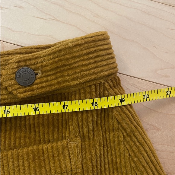 Madewell Corduroy size 14 Skirt Golden Ribbed Knit NWOT Patch Pocket Egyptian - Picture 4 of 9